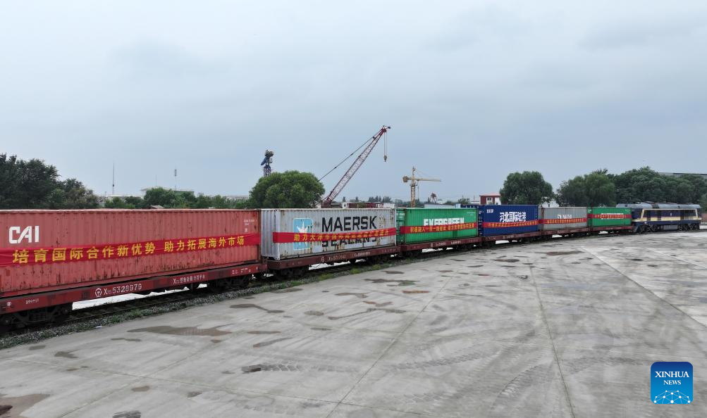 North China's Tianjin launches China-Europe freight train route