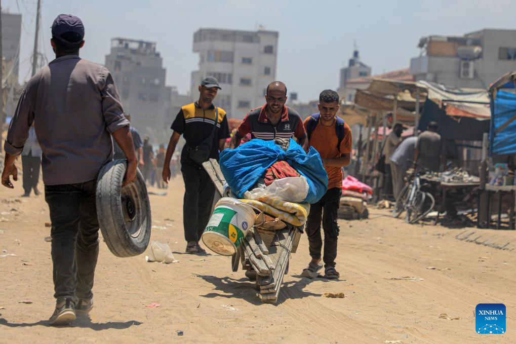 At least 12 Palestinians killed in Israeli airstrike in central Gaza