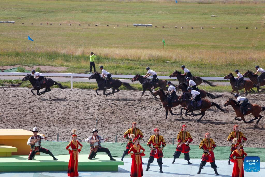 Equestrian events of China's 12th Ethnic Games begin