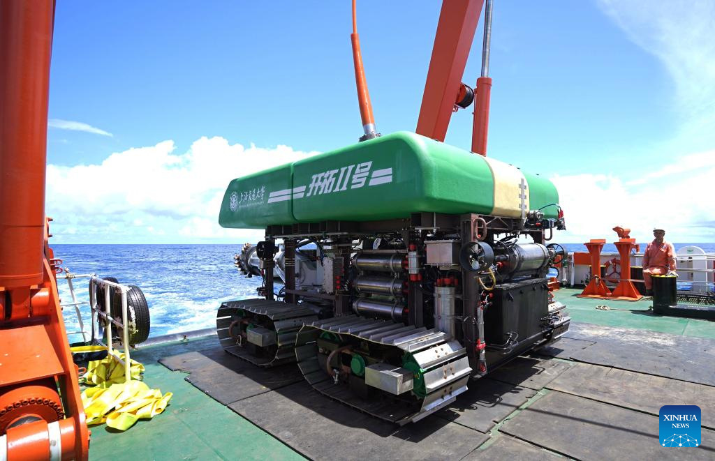 China's deep-sea heavy-duty mining vehicle reaches record depth in sea trial