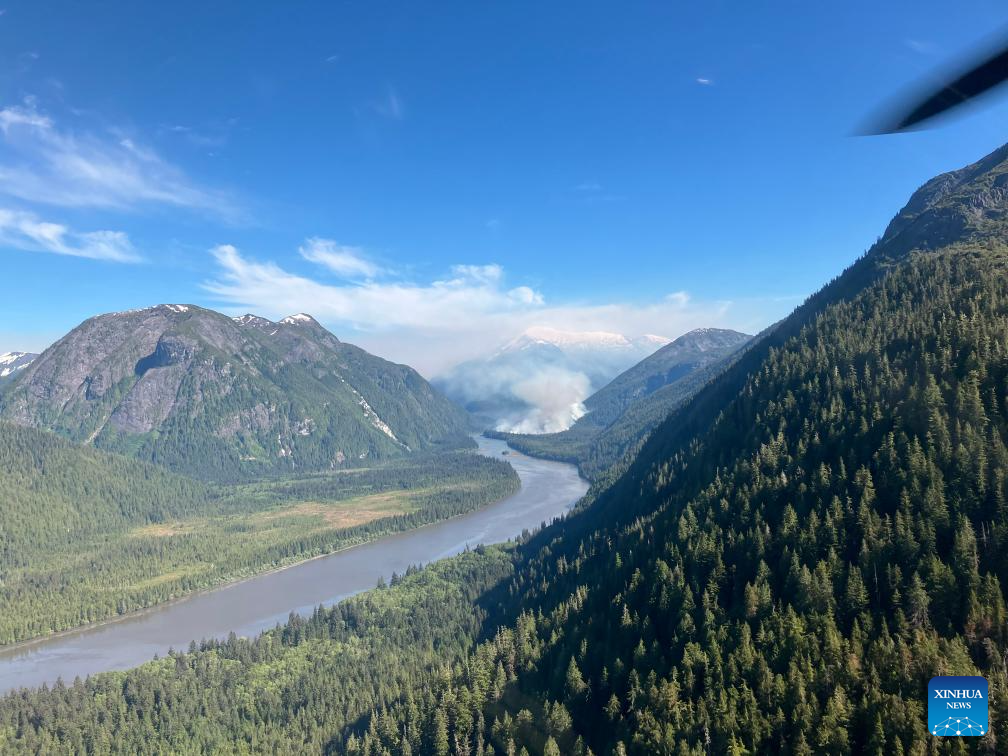 Wildfires rage in British Columbia, Canada