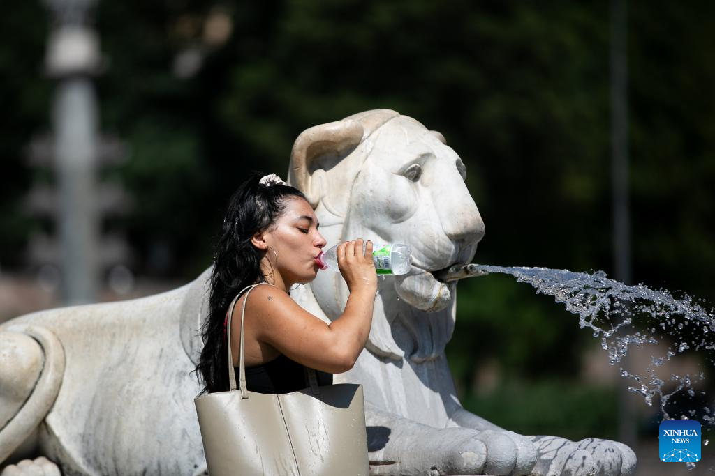 Heatwave hits Rome, Italy