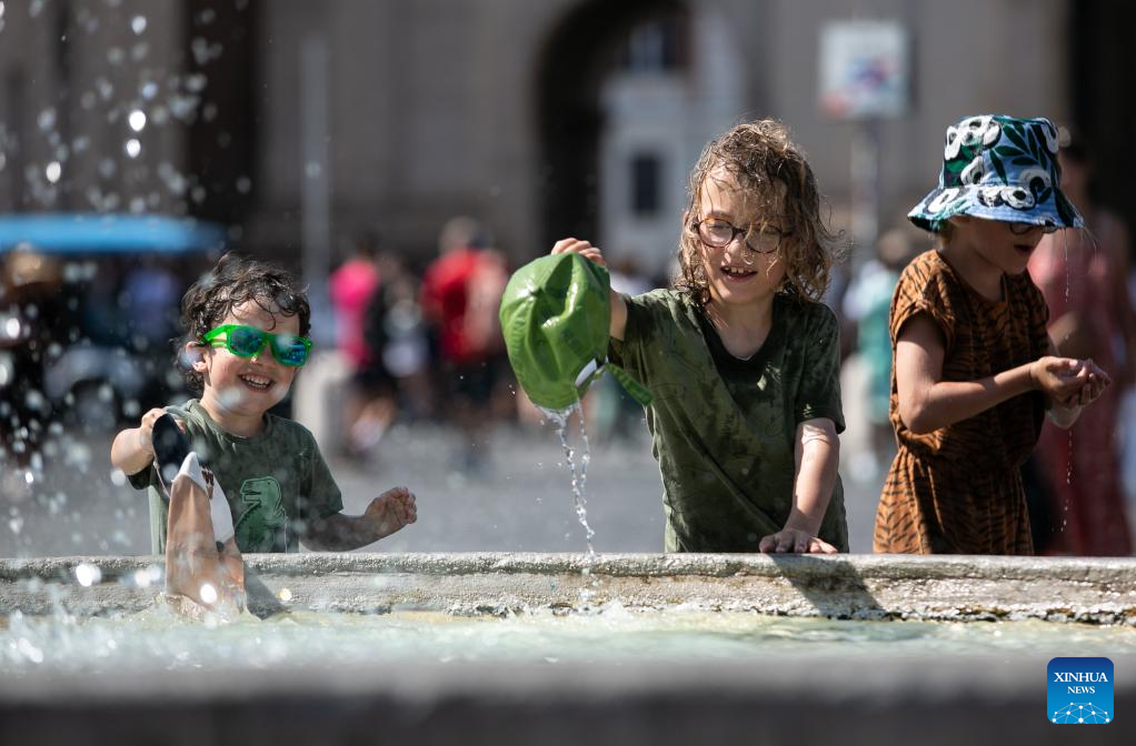 Heatwave hits Rome, Italy