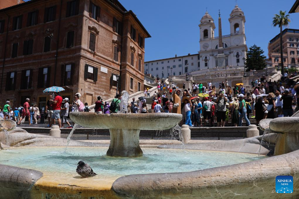 Heatwave hits Rome, Italy