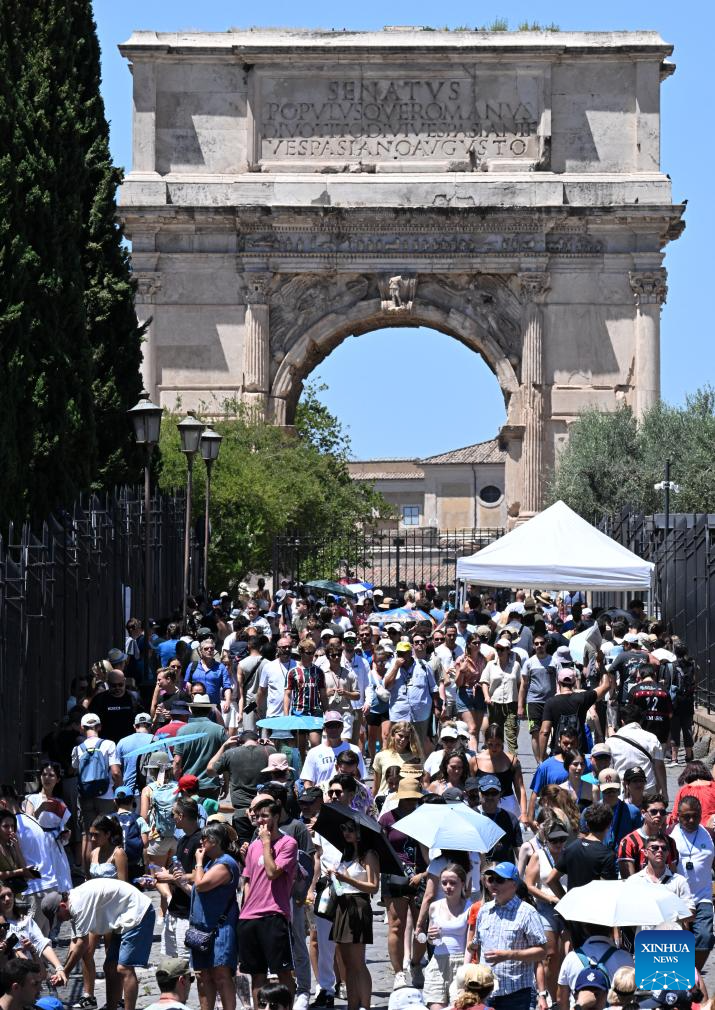 Heatwave hits Rome, Italy