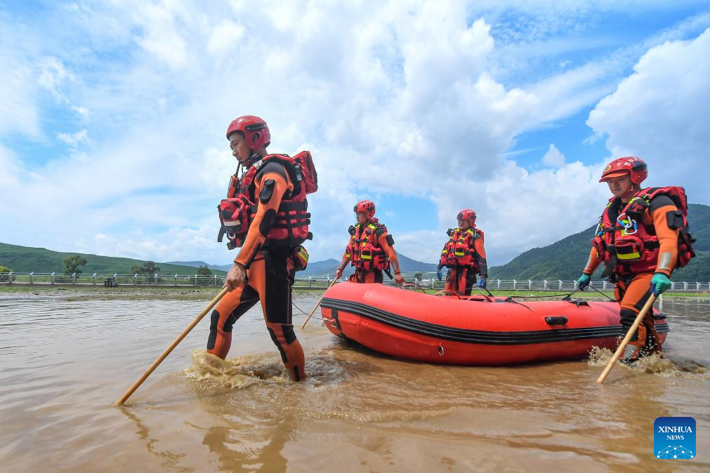 Rescue staff dispatched to support flood control works in NE China