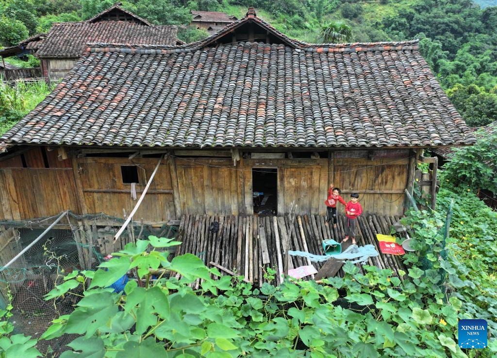 Ganlan building: distinctive housing facility for local Zhuang ethnic minority group in S China