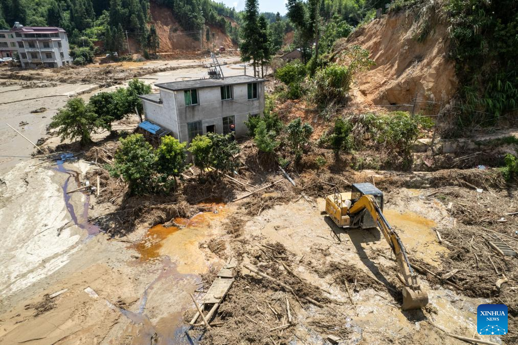 Communication, power supplies largely resume in flood-hit Chinese city