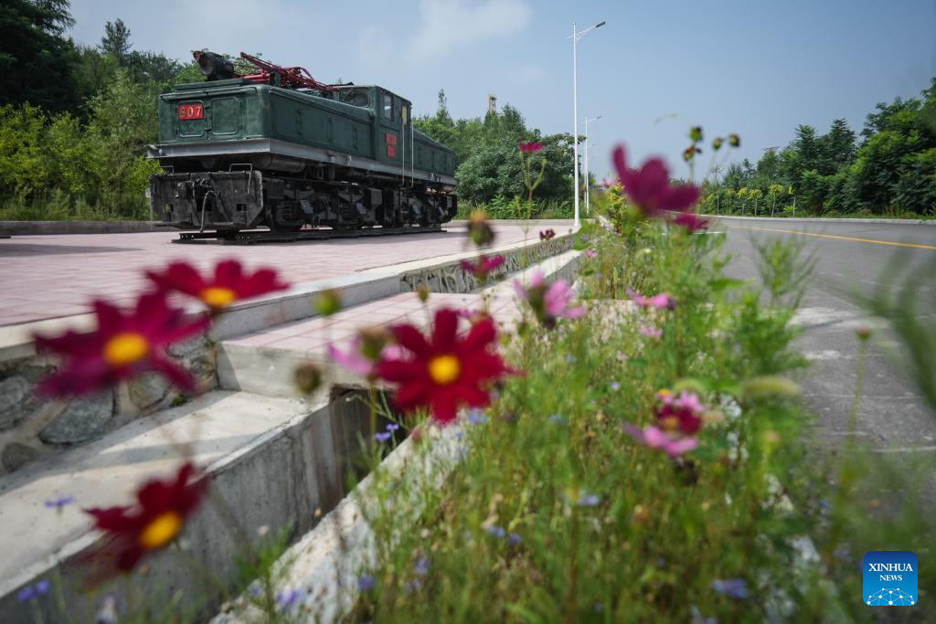 China's Nanfen iron open-pit mine promotes green development