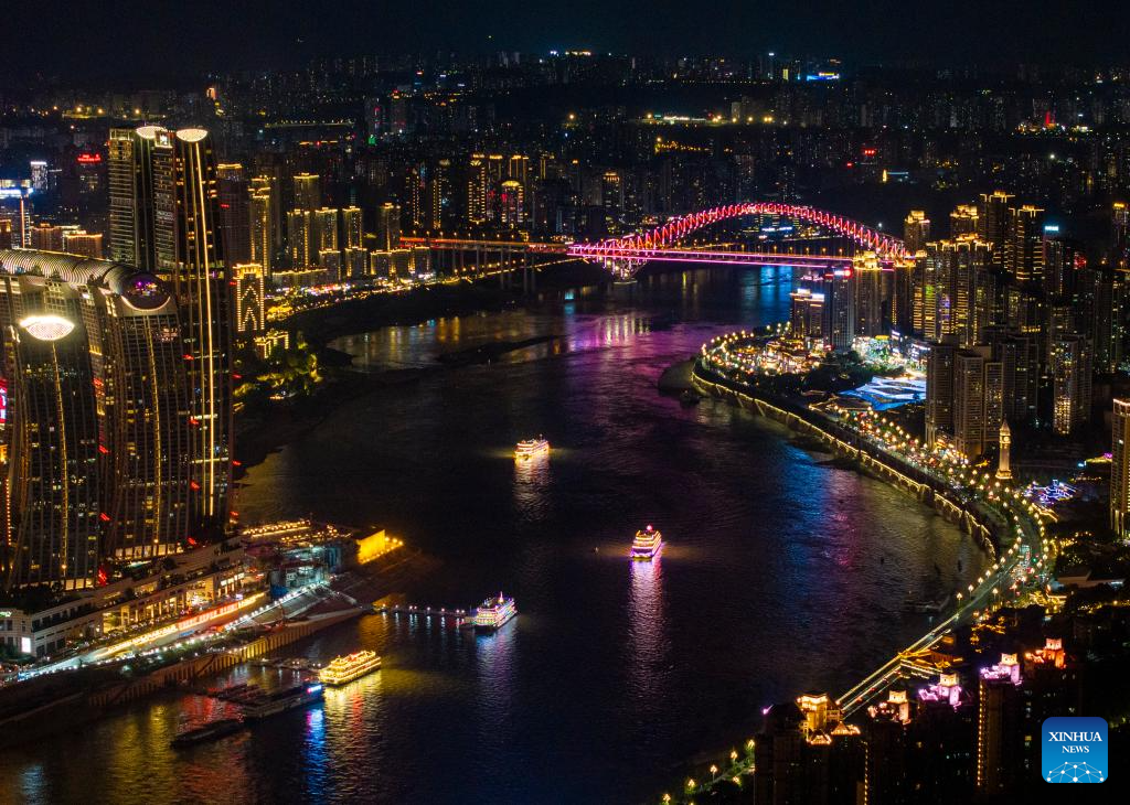 Chongqing experiences surge in summer tourism