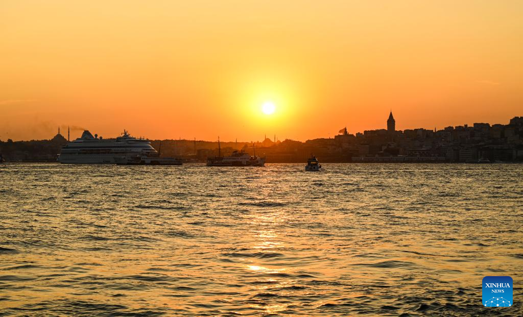 Sunset scenery at Bosphorus Strait in Istanbul, Türkiye