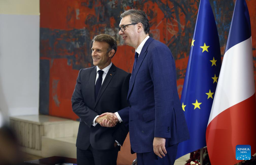 Serbia, France ink agreements to promote ties