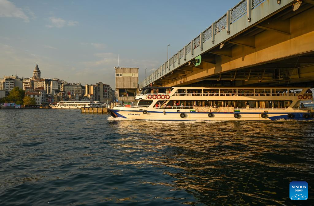 Scenery of Golden Horn in Istanbul, Türkiye