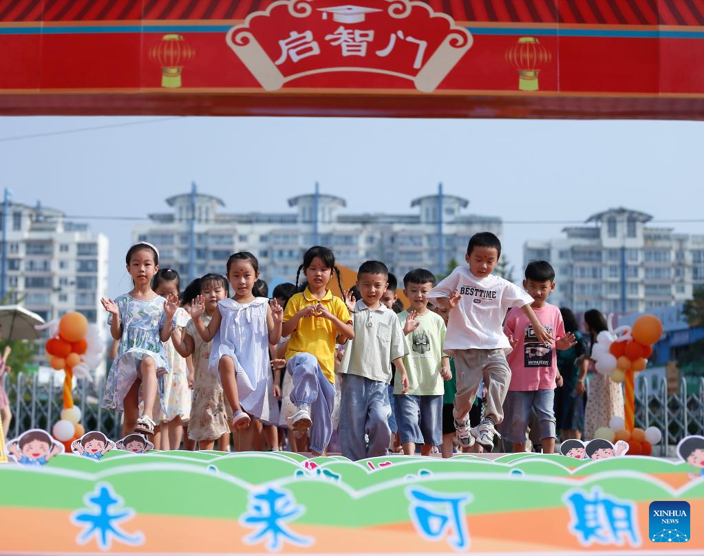 Schools across China host activities to mark start of new semester