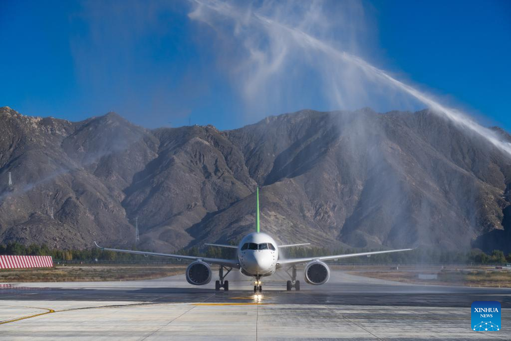 China's homegrown C919 aircraft arrives in Xizang for first time