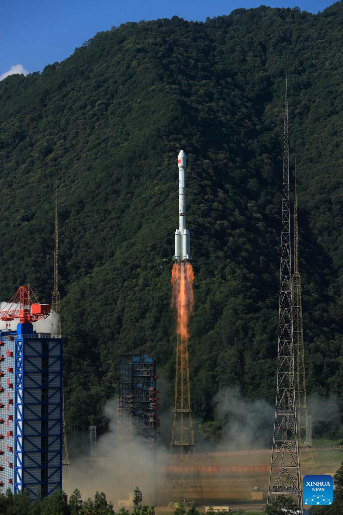 China Focus: China launches two BeiDou navigation satellites