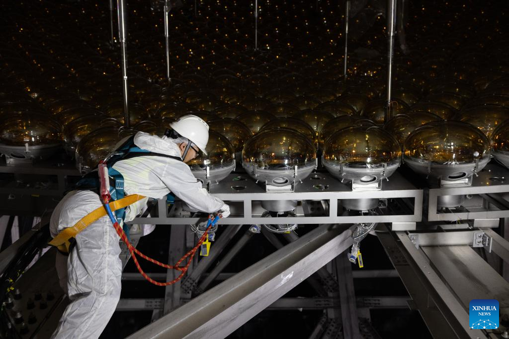 China builds huge underground transparent sphere to trap 