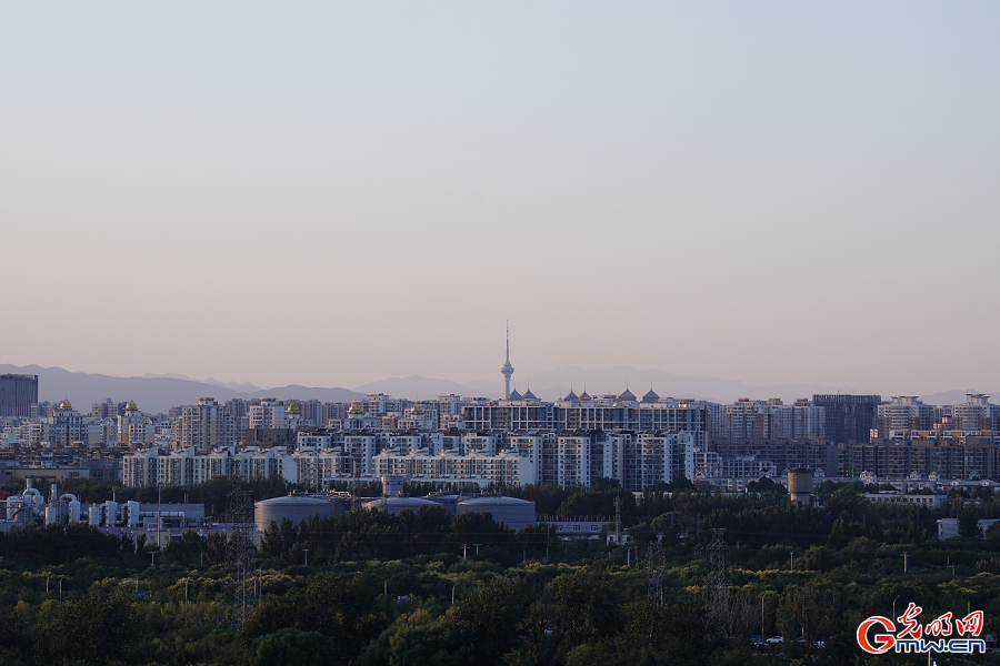 In pics: Sunset scenery in Beijing