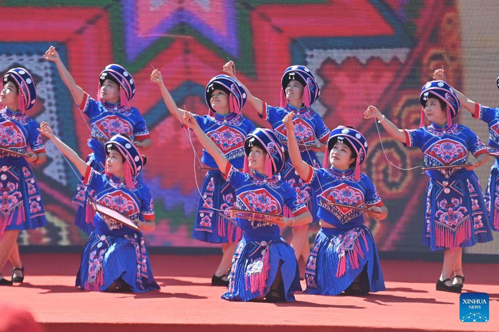 Cultural activities boost unity, common dev't of all ethnic groups in Guangxi