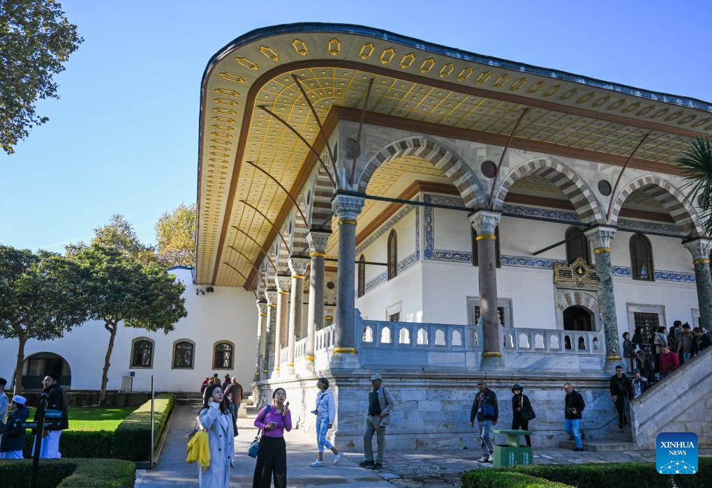 View of Topkapi Palace Museum in Türkiye