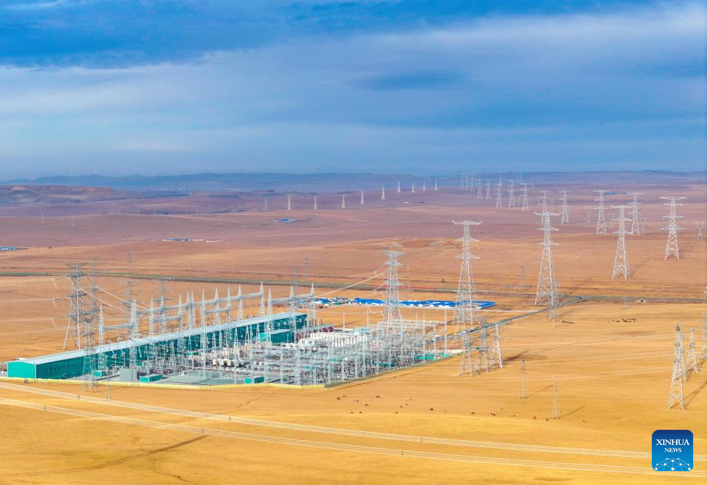 New ultra-high voltage project begins operation in north China