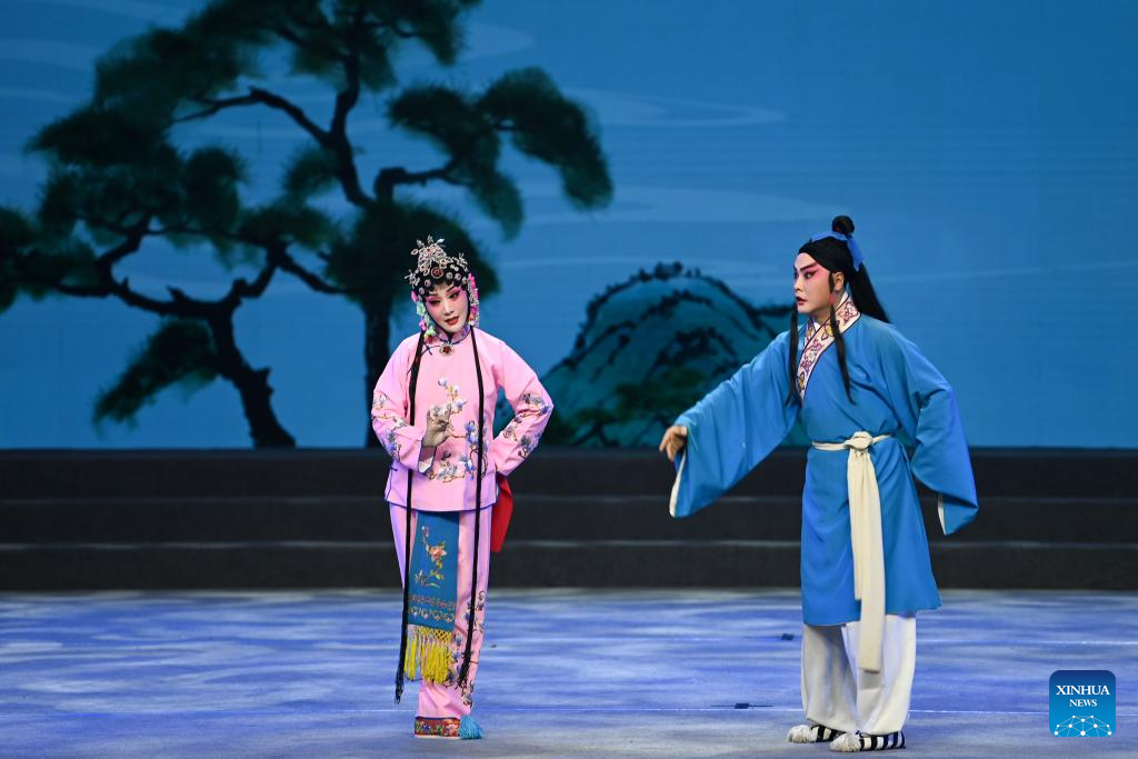 10th Qinqiang Opera Art Festival kicks off in Xi'an