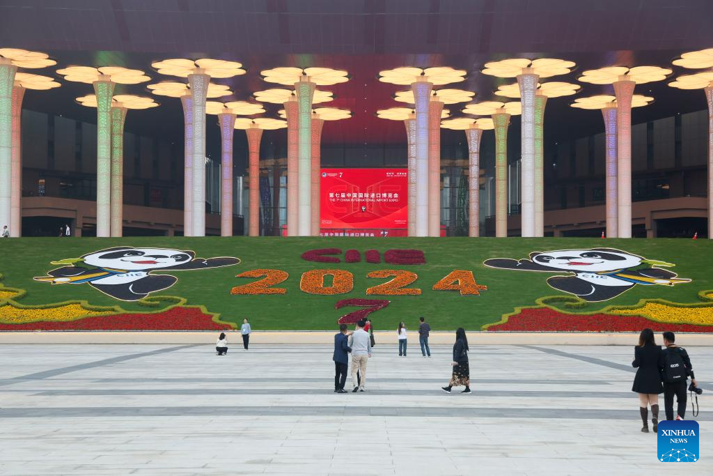 In pics: Shanghai ready for 7th CIIE