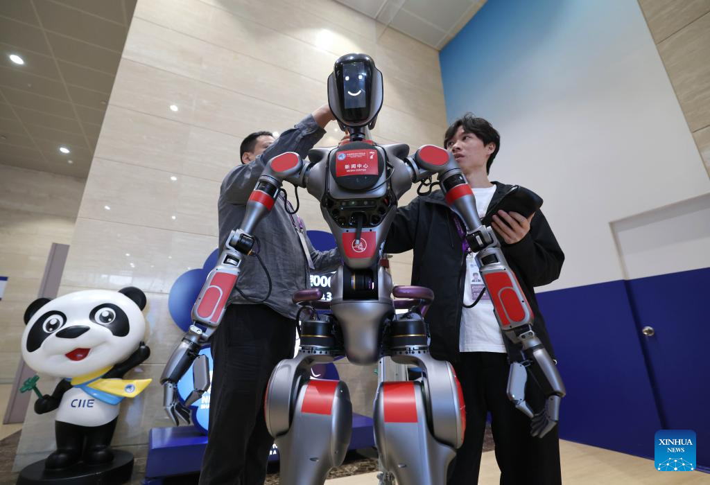 In pics: Shanghai ready for 7th CIIE