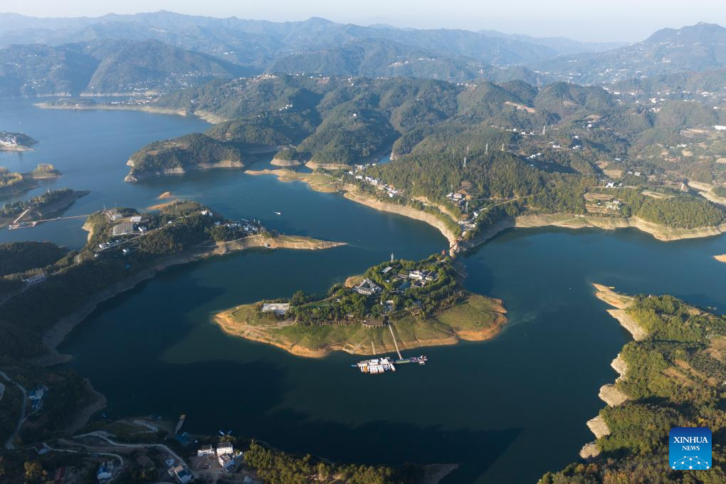 Scenery of Yinghu Lake in Ankang City, NW China's Shaanxi