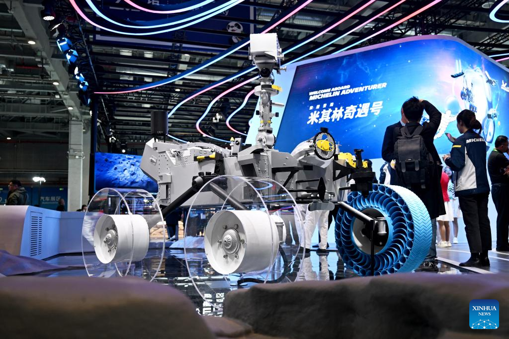 New technologies, achievements and products make debut at 7th CIIE