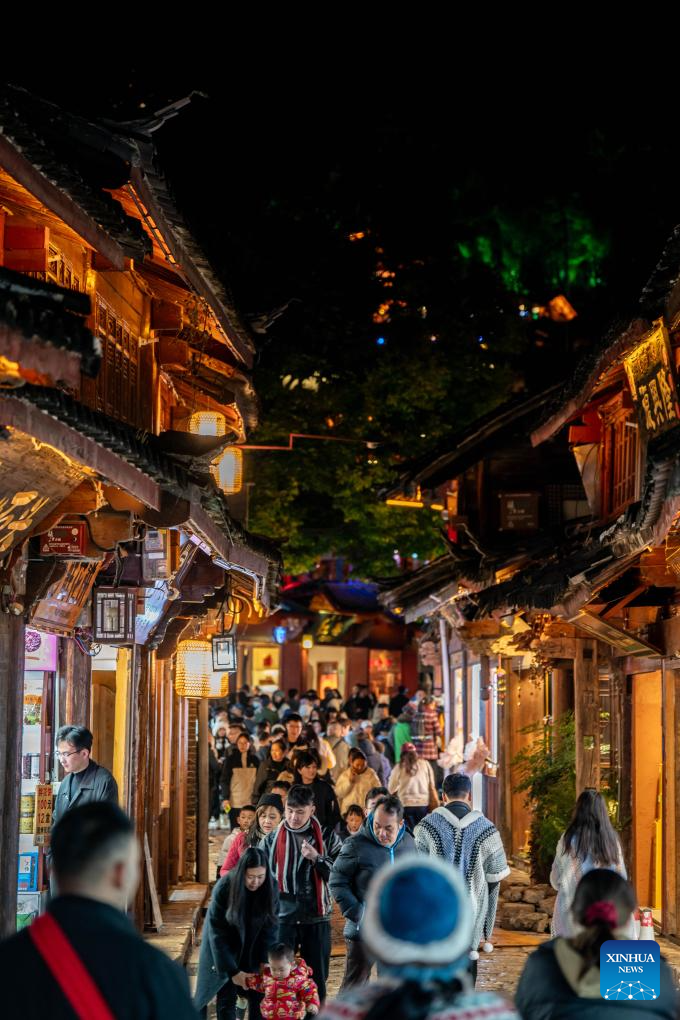 Cultural tourism thrives in China's Lijiang