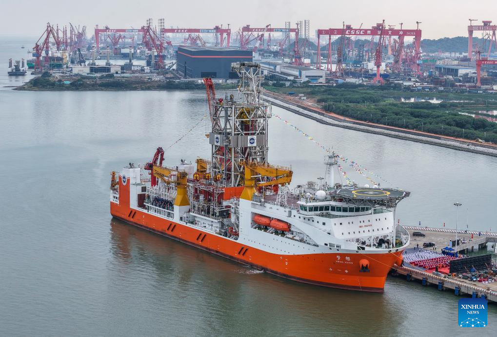 China Focus: China's first deep-ocean drilling vessel enters service