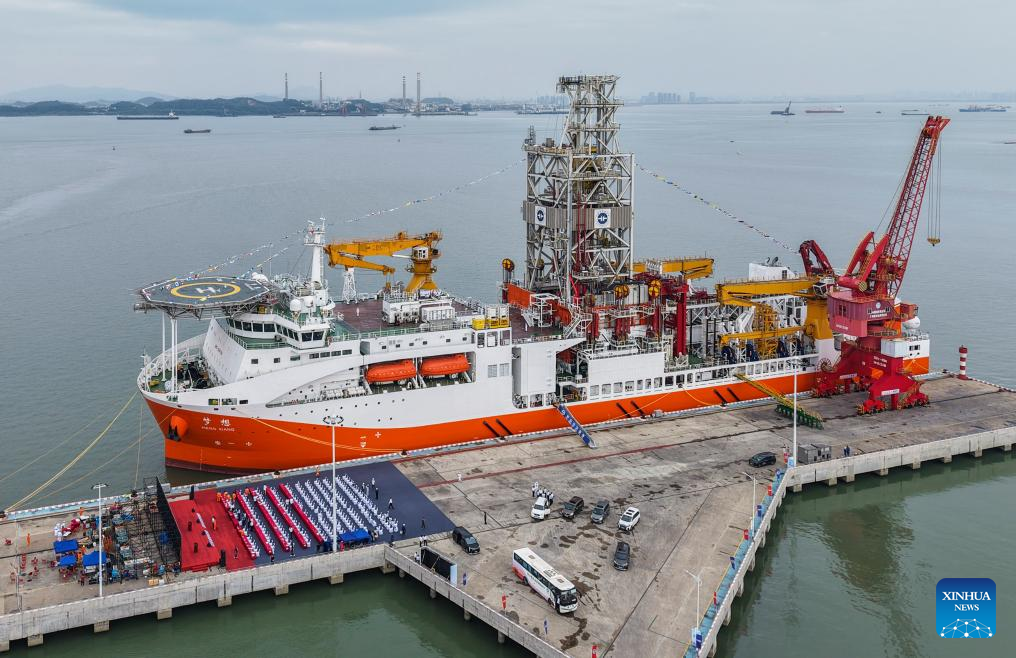 China Focus: China's first deep-ocean drilling vessel enters service