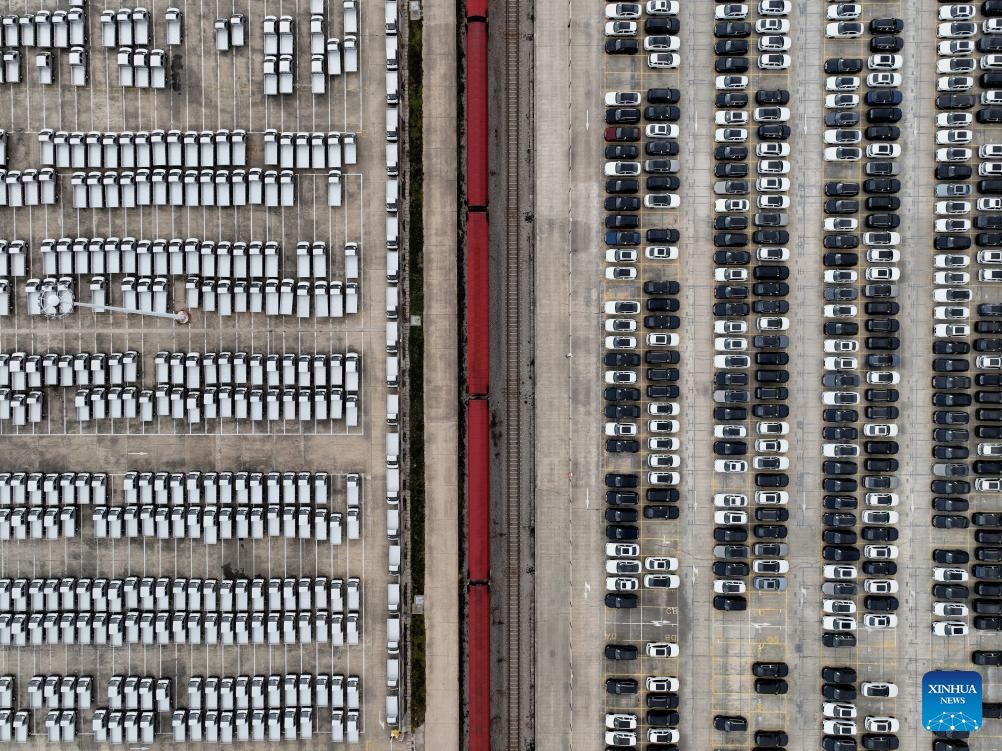 In pics: railway station of CRIntermodal in Wuhan, C China