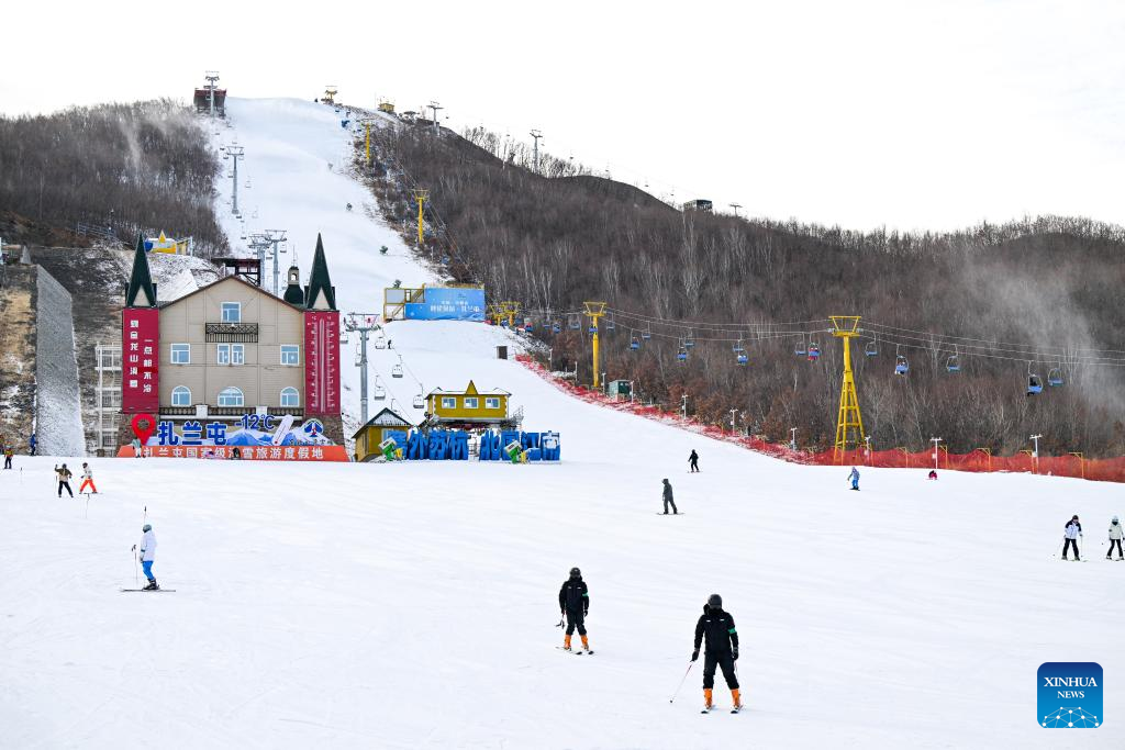 Winter scenery in Hulun Buir, north China's Inner Mongolia