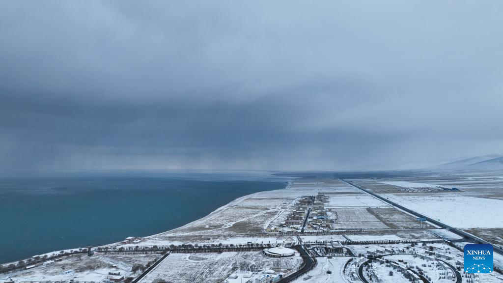 Snow scenery of Qinghai Lake in NW China