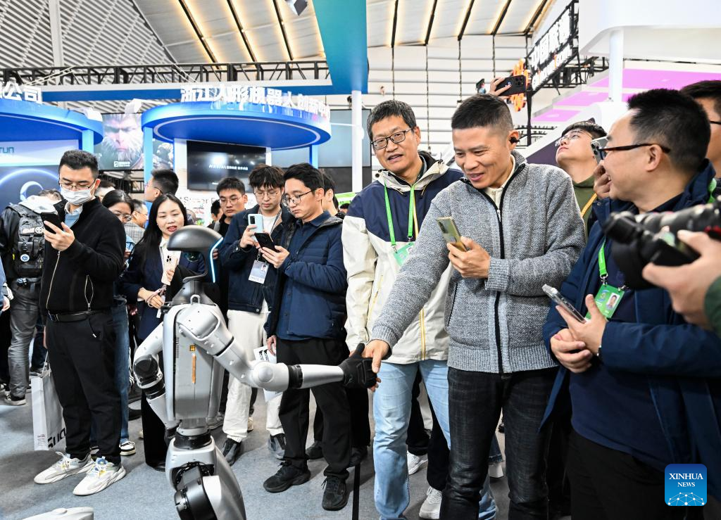 Light of Internet Expo kicks off during 2024 World Internet Conference Wuzhen Summit