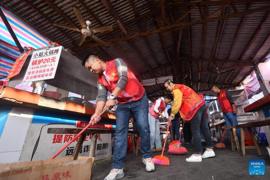 In pics: morning market in Chengtuan Town of Liuzhou, S China's Guangxi