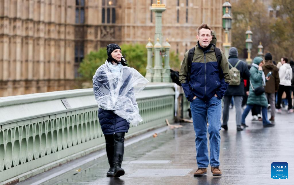 Storm Bert sweeps through UK, leaving 3 dead, hundreds of home flooded