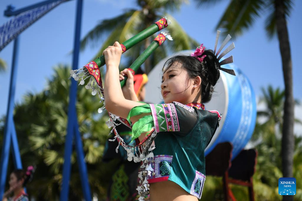 Gala for China's 12th National Traditional Games of Ethnic Minorities held in Sanya