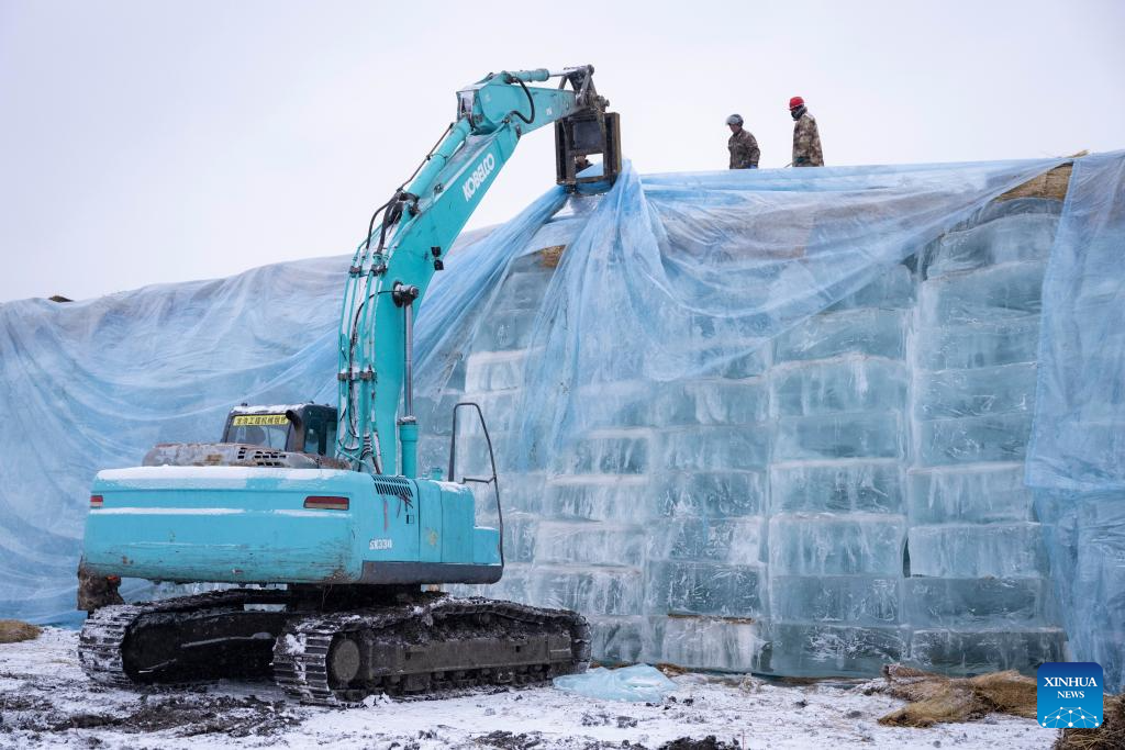 26th Harbin Ice-Snow World under construction