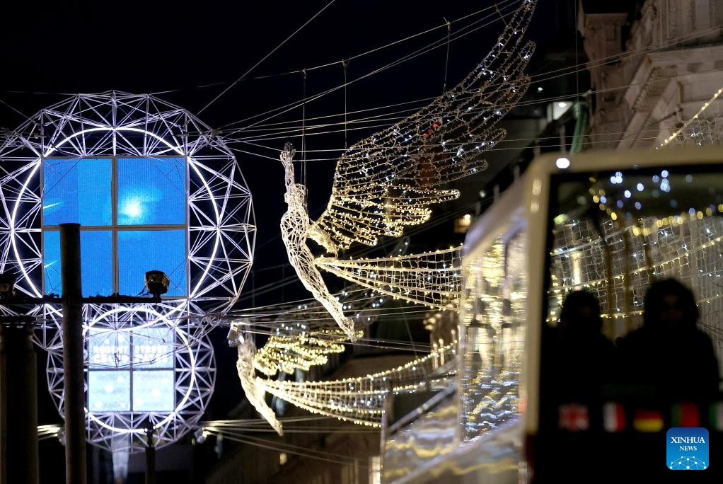 In pics: streets in London decorated with lights