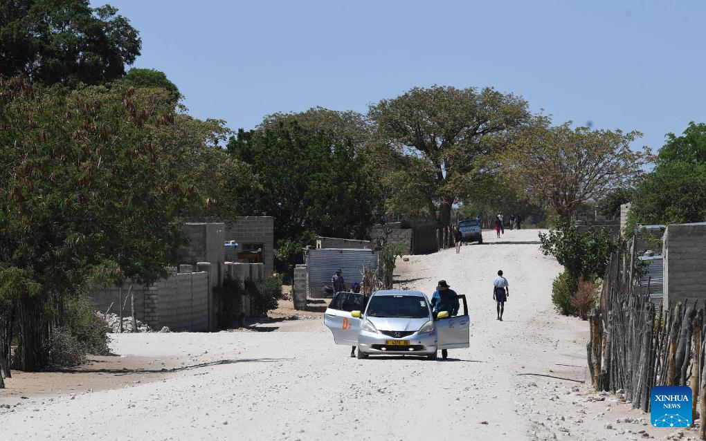 Feature: Chinese road upgrading projects transform Namibia's rural region, enhancing livelihoods, connectivity