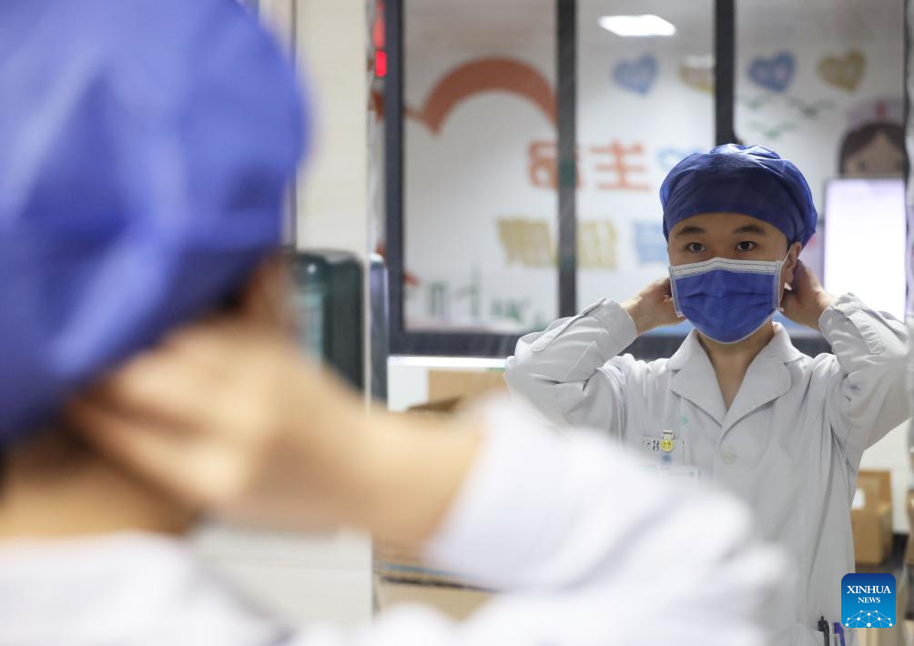 Doctor alleviates mental sufferings of HIV/AIDS patients in Guangxi, S China