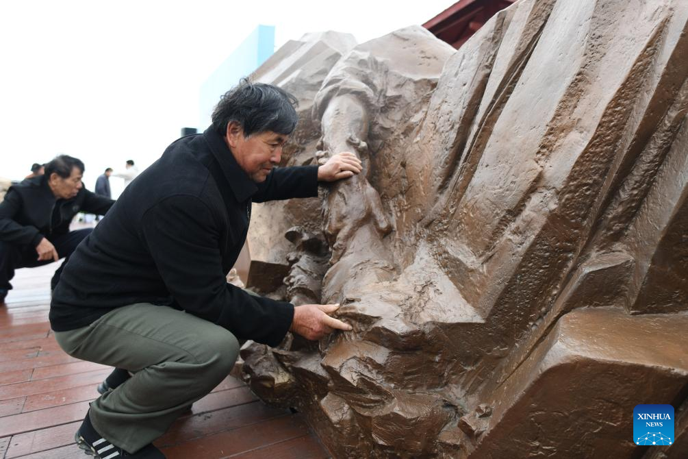 Memorial commemorating heroic WWII rescue unveiled in China