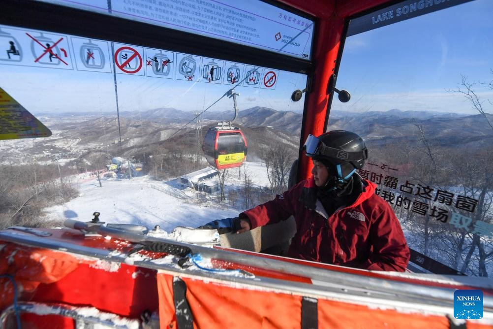 Skiing rescuer ensures safety on slopes as winter sports gain popularity