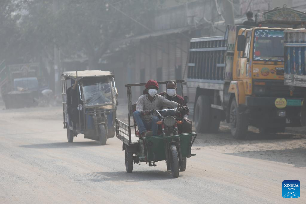 Wintertime air pollution peaks in Bangladesh