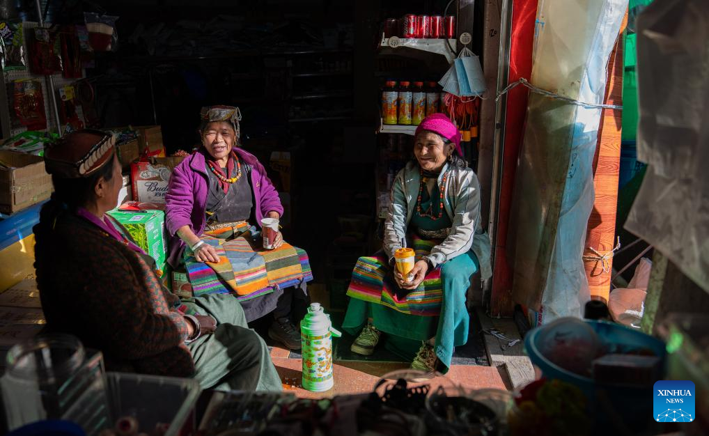 In pics: once-isolated township in Xizang embraces modern life