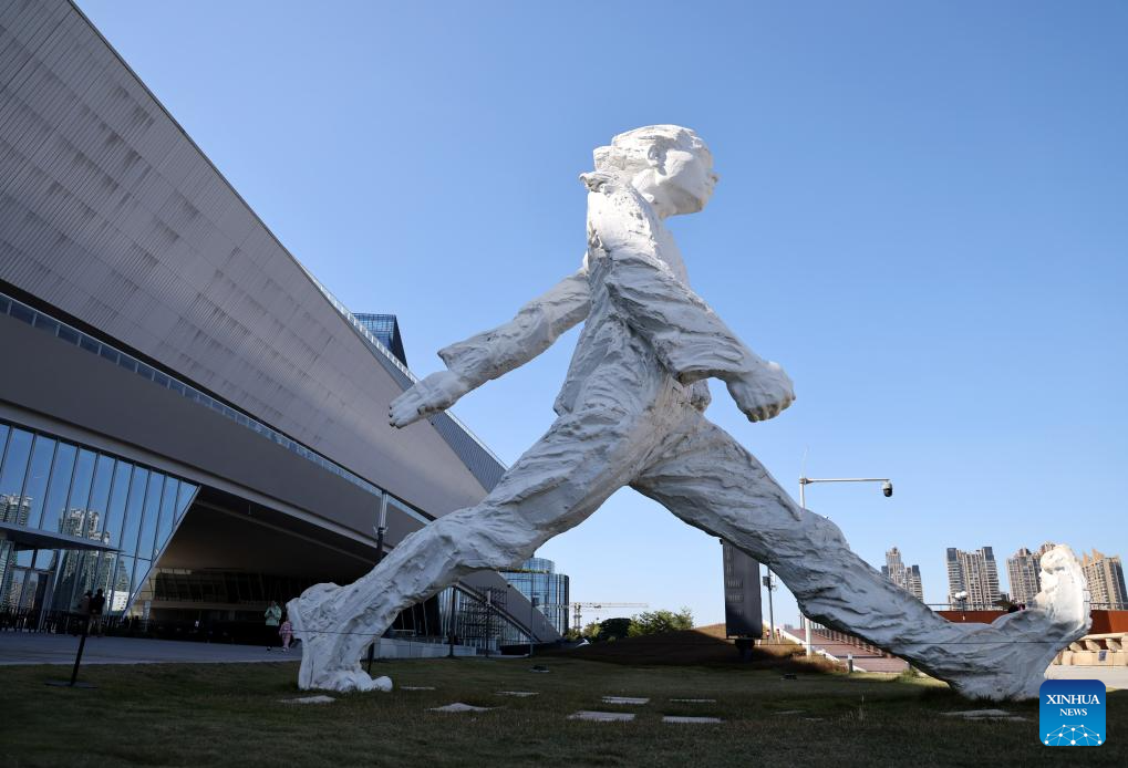 Guangzhou's Bai'etan Greater Bay Area Art Center becomes new cultural landmark