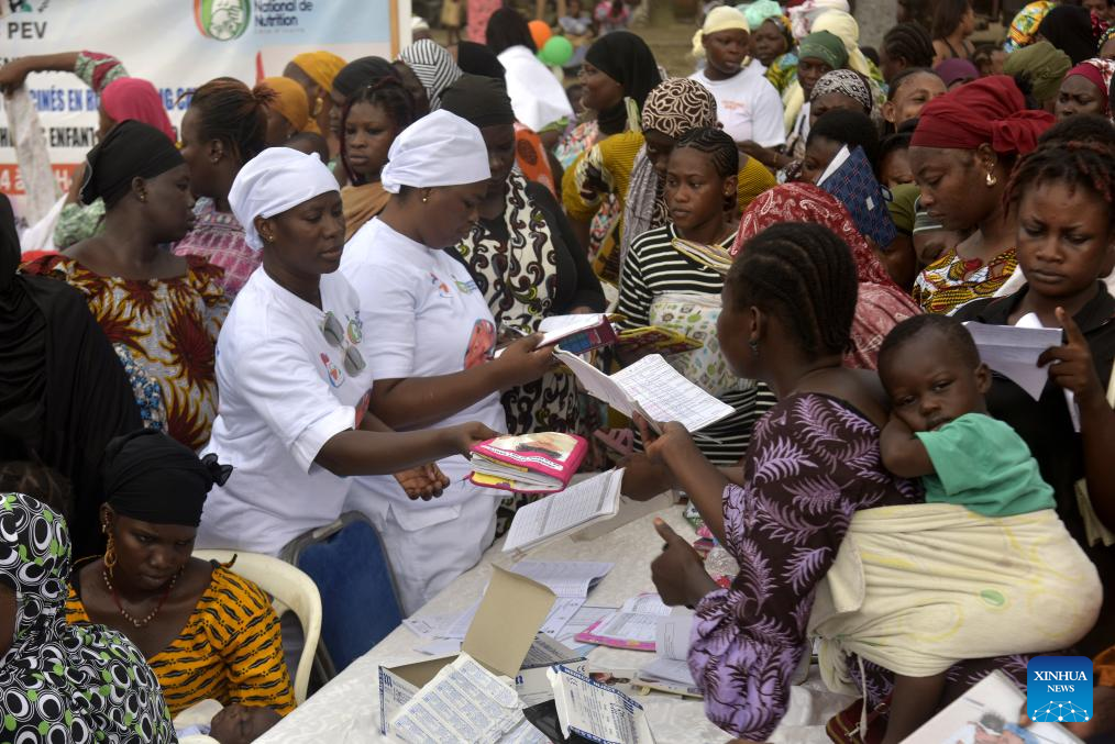 Cote d'Ivoire launches vaccination campaign